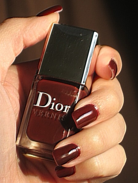 VERNIS DIOR RED EBONY 827