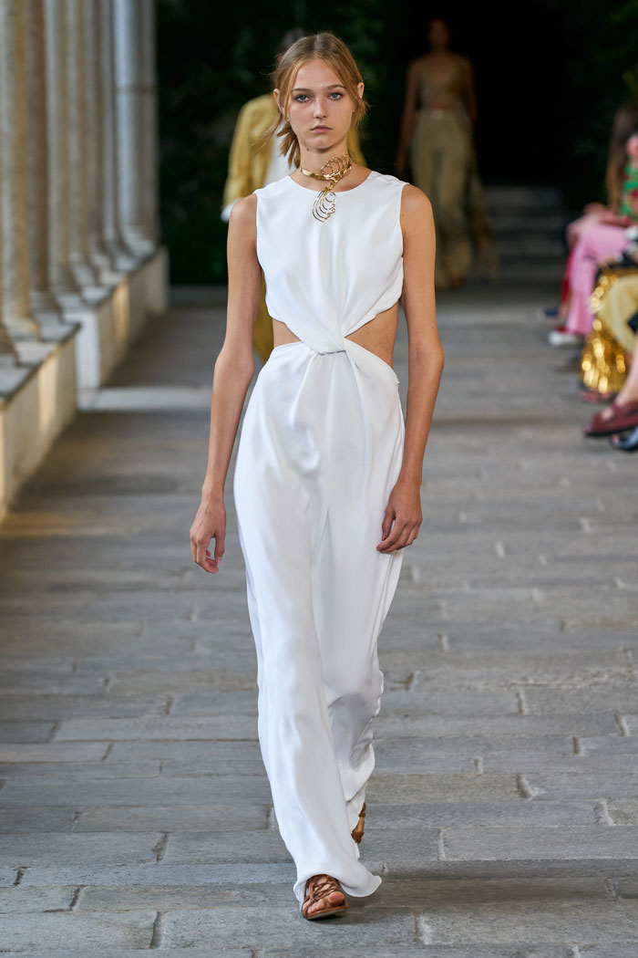 Alberta Ferretti Spring 2022