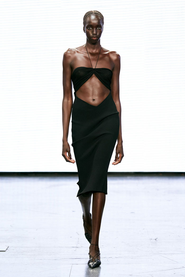 Nensi Dojaka Spring 2022 collection