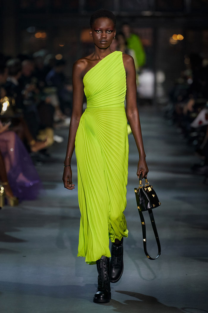 Valentino Spring 2022 runway show