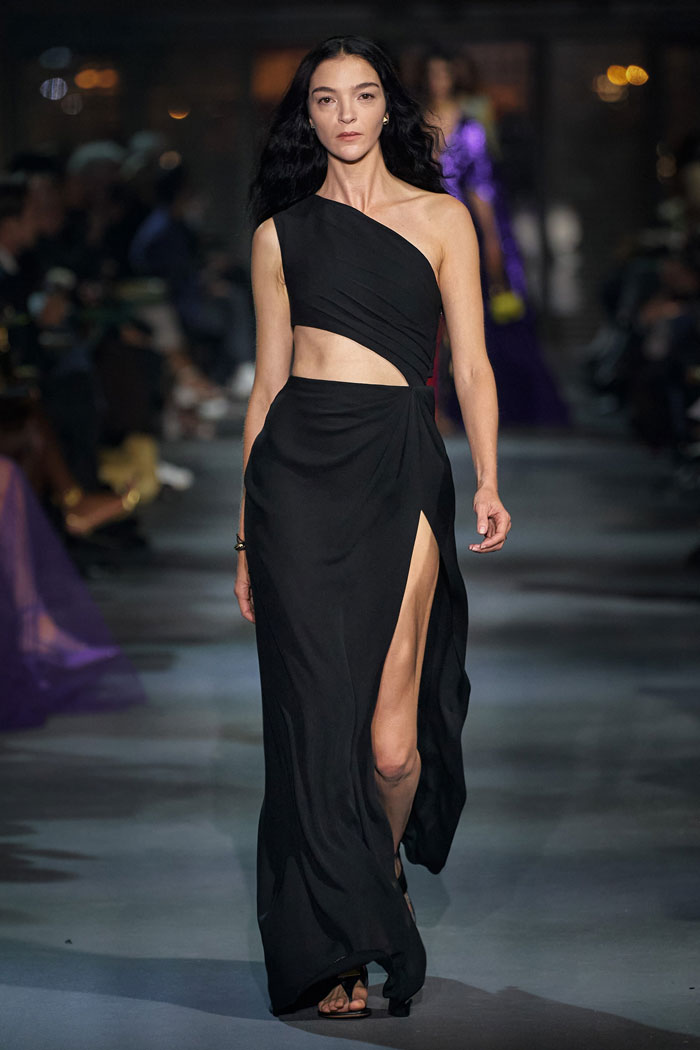 Valentino Spring 2022 runway show