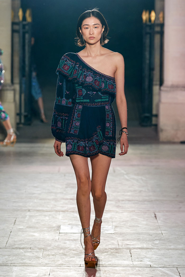 Isabel Marant Spring 2022 runway show