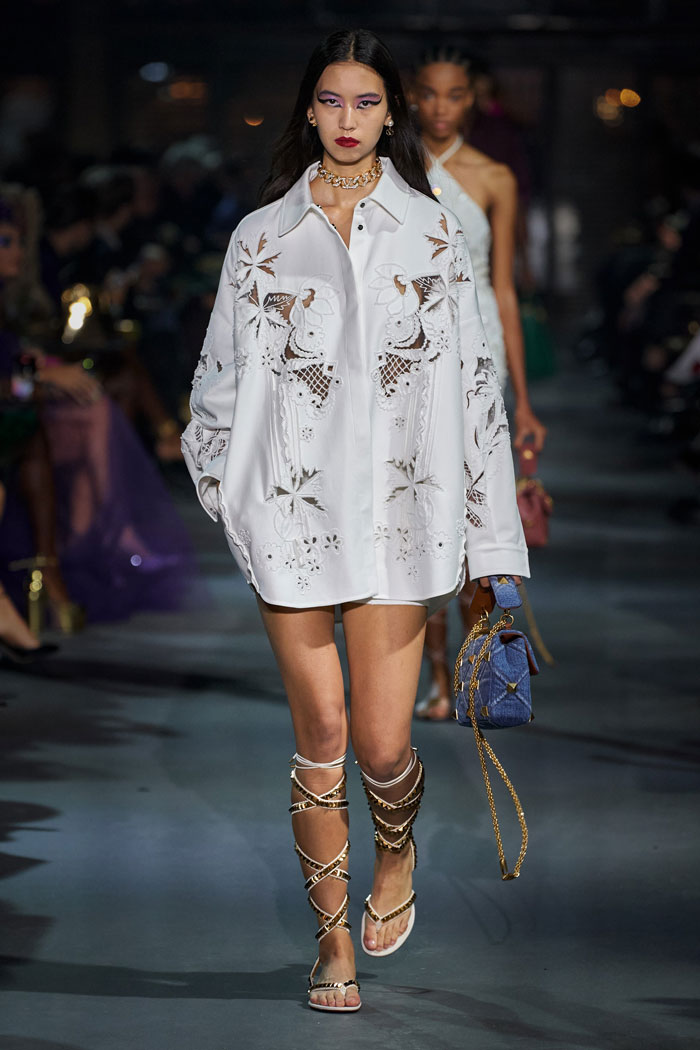 Valentino Spring 2022 runway show