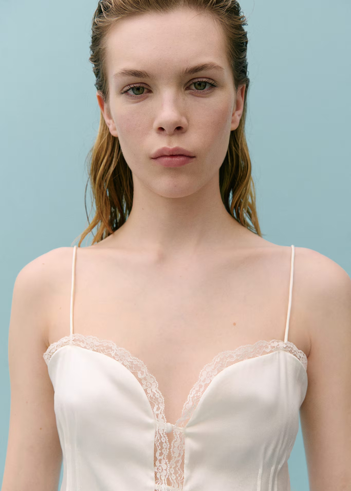 13-silk-lace-top-victoria-beckham-mango